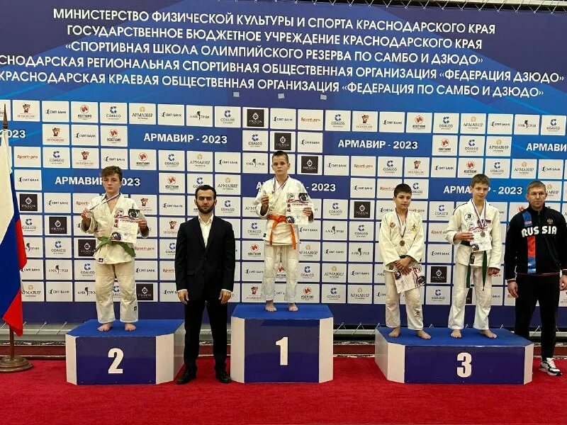 абдулжалилов абдула нагучев абрек. первенство россии по дзюдо 2022 до 21. санкт петербург кондратьевский дзюдо. российское дзюдо. дзюдо до 21 года 2023.