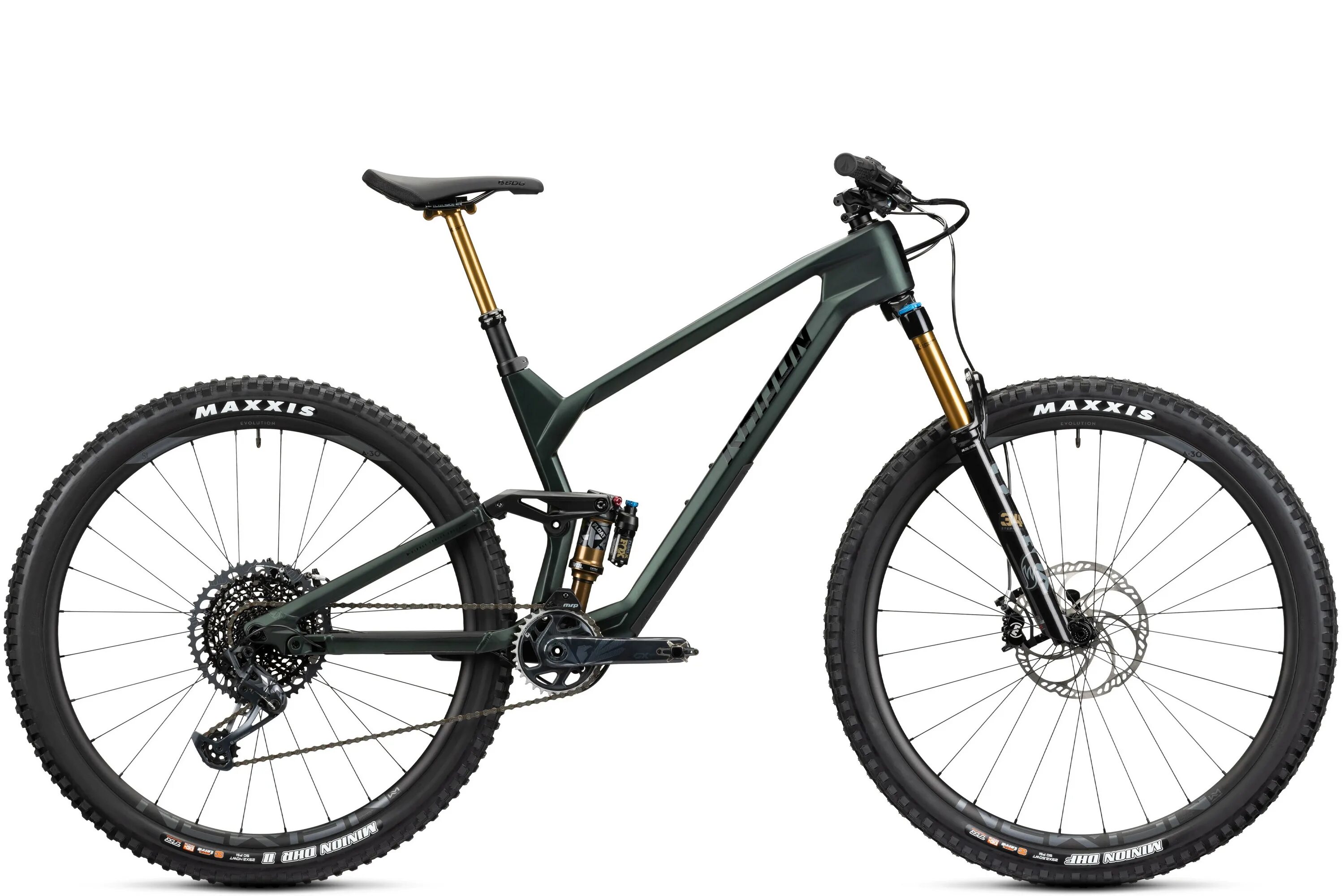 Atom x trail. Atom x trail