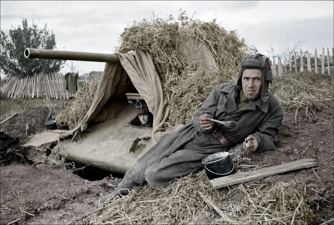 Фотографии времен великой отечественной войны. Михаил Кития танкист. Танкисты в ВОВ 1941-1945. Вторая мировая война 1941-1945.