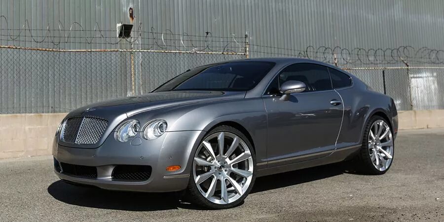 Бентли грей. Bentley Continental gt Grey. Бентли Континенталь gt 2006. Bentley Continental gt серый. Бентли Континенталь gt 2006 черный хром.