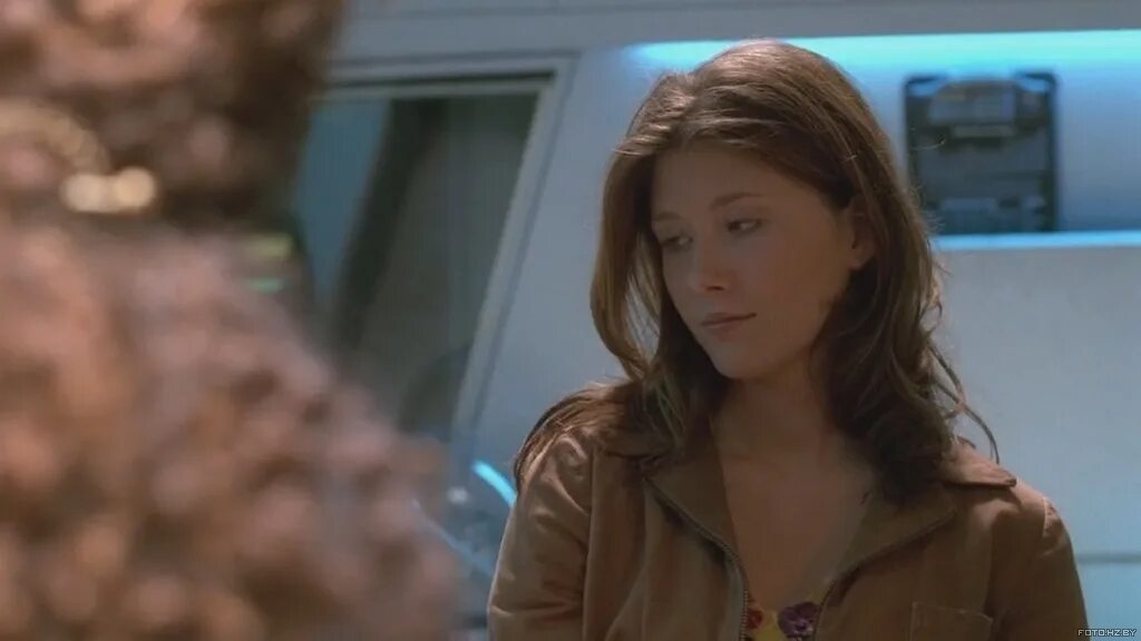 Ричард брукс светлячок. Светлячок 5. Вода 5 литров светлячок детская светлячок. Светлячок картинка на прозрачном фоне. Светлячок 5.