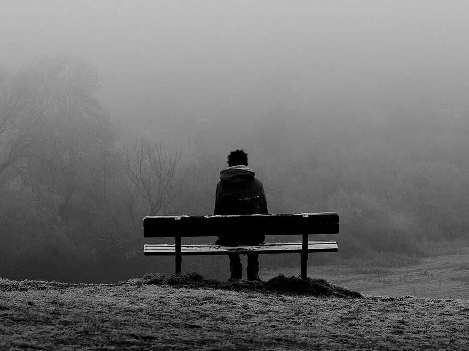 осень дождь серость. красивый серый мир. серый живет. демотиваторы про прошлое и будущее. серая жизнь.