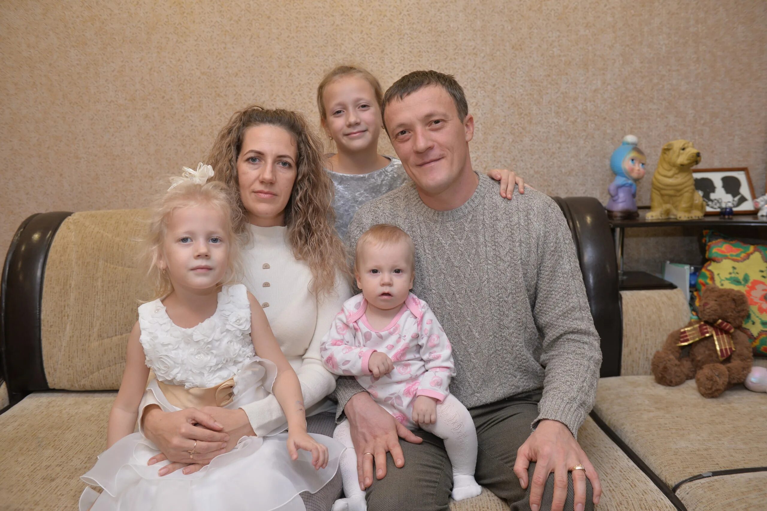 Супруги в многодетной семье