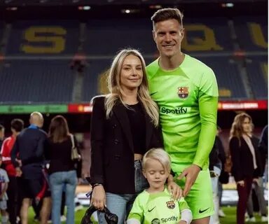 Күйеуімнің көзінше алдау порно көру