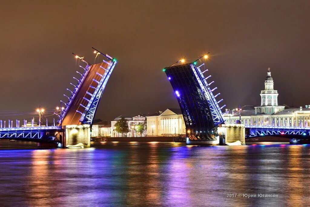 Казанский собор исаакиевская площадь. Исаакиевский собор с памятником. Главная улица санкт-петербурга невский проспект. Санкт петербург 1 из самых. Санкт петербург 1 из самых.