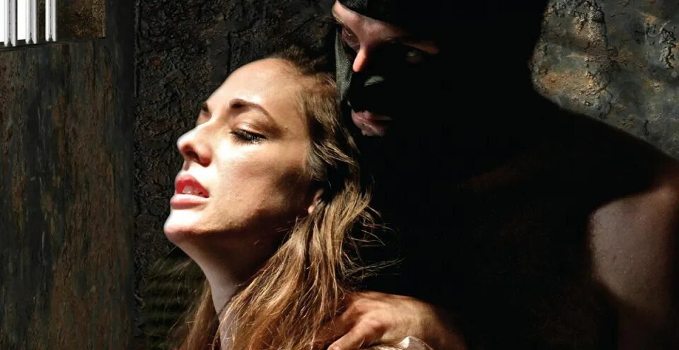 Компания good girls. The night девочка. Сериал l-word the l word generation q. Подчинение фильм. The wrong girl сериал.