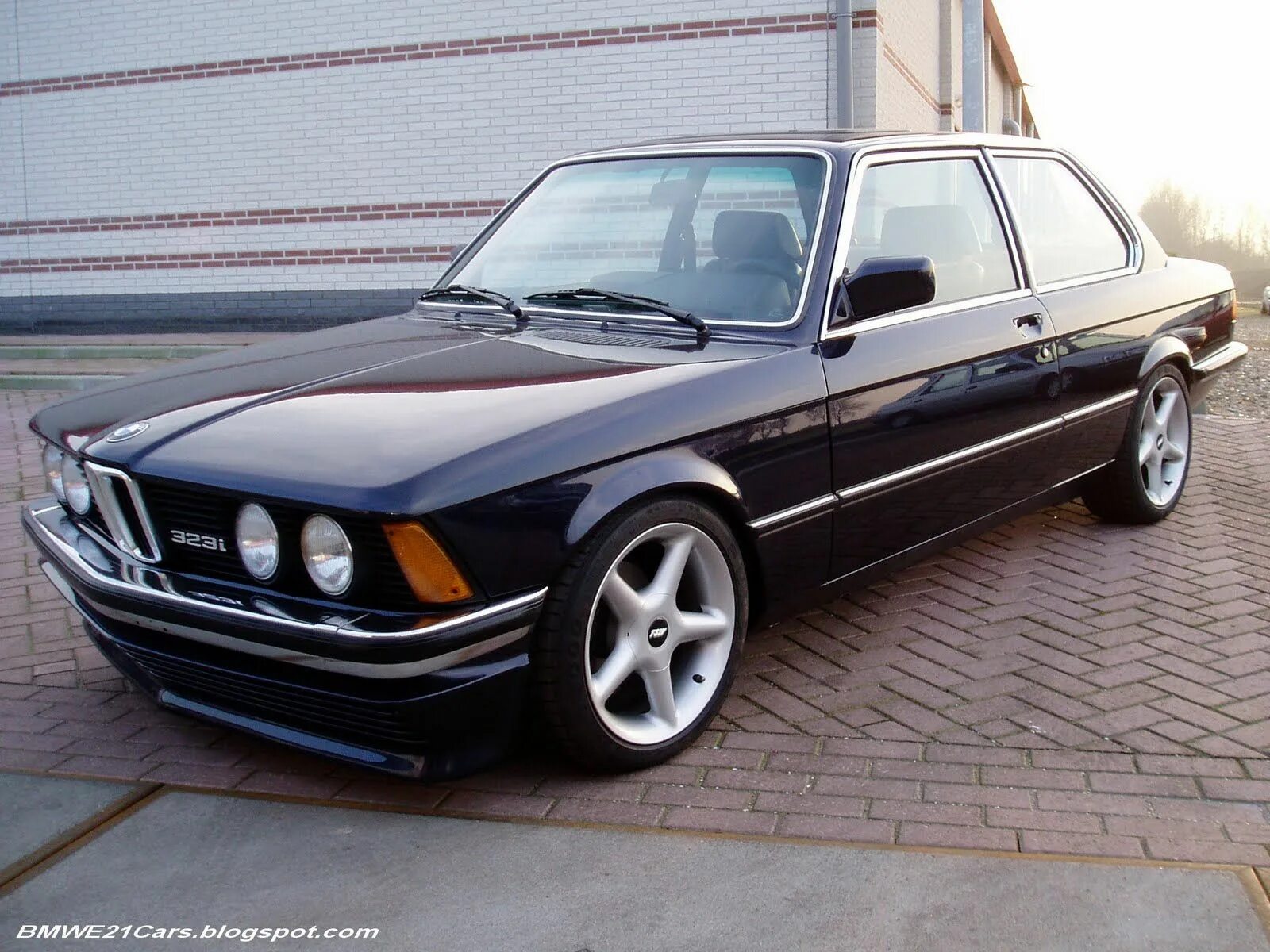 BMW 3 e21. БМВ 318 е21. БМВ е21 купе. BMW 3 e21 318 i. Бмв 21 купить