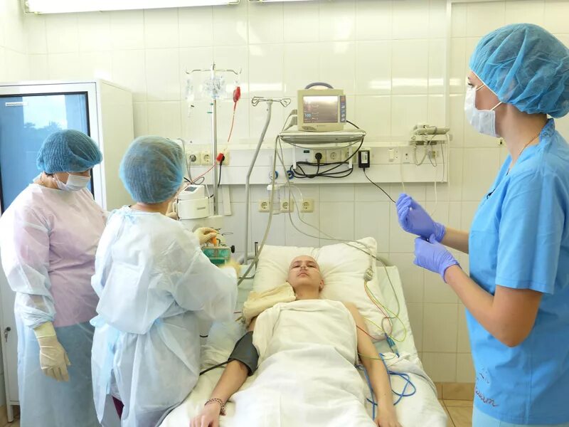 Химиотерапия костного мозга. Реанимация онкологического диспансера. Цитостатическая терапия в онкологии. Химиотерапия костного мозга. Химиотерапия костного мозга.