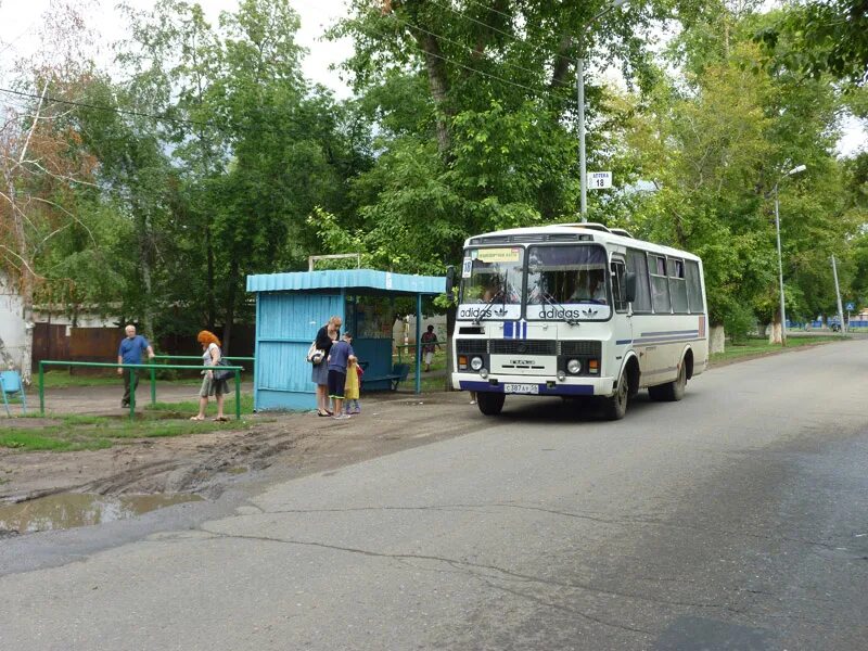 Оренбург ост. 18 Маршрут Оренбург. Автобусная остановка Оренбург. Маршрут 18 автобуса Оренбург. Автобус остановка Оренбург.