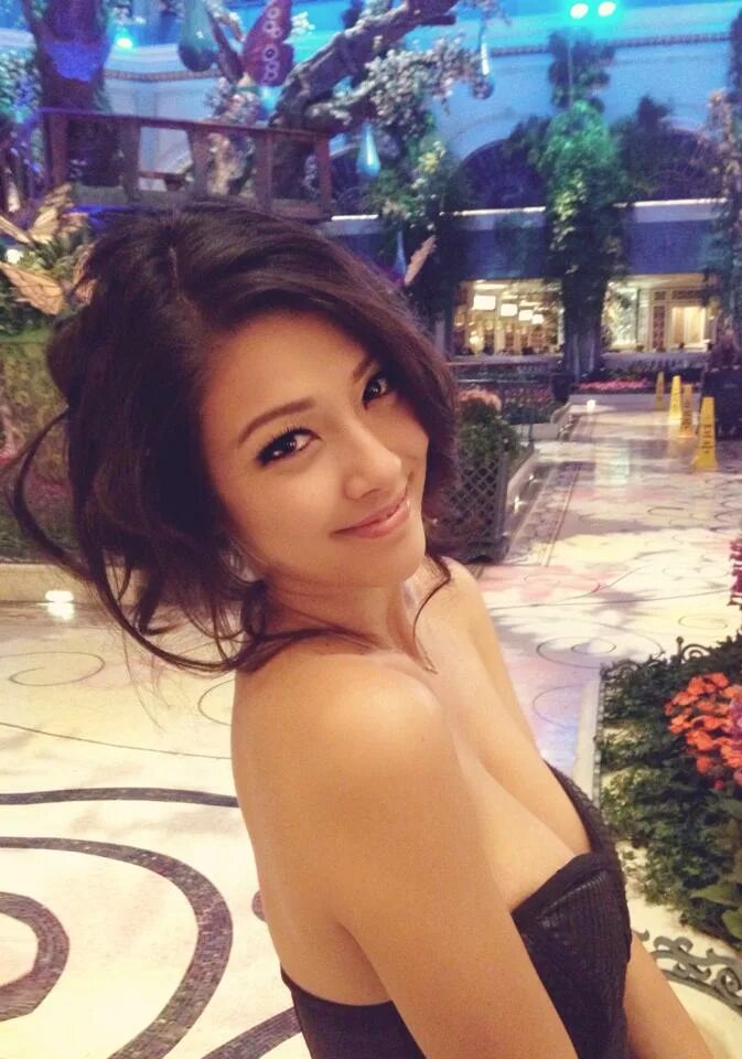 Айдана молдоюсупова. Азиатские домашние девушки. Обычные азиатские девушки. Домашние азиатки. Нозоми сасаки.