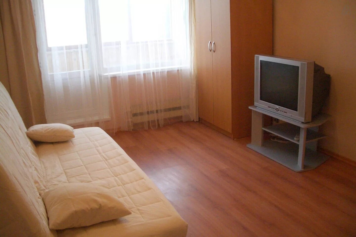 Квартира от собственника. Апартаменты хабаровск. Студия в новых домах. Квартиры в новосибирске. Сниму квартиру пригород.