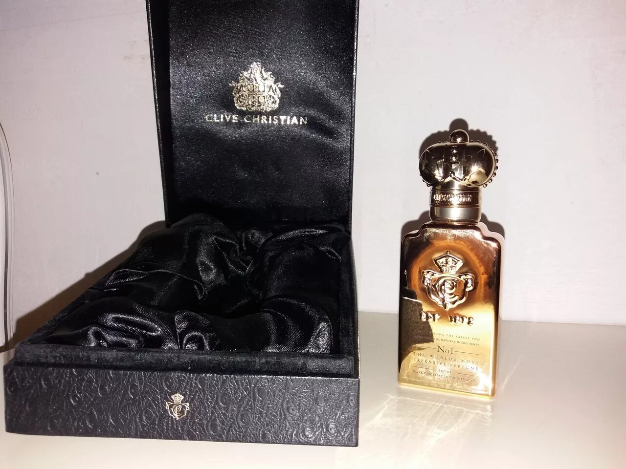Clive christian no. Clive christian духи №1. Духи clive christian №1 imperial jubilee for men. 1. Клайв кристиан духи номер 1.