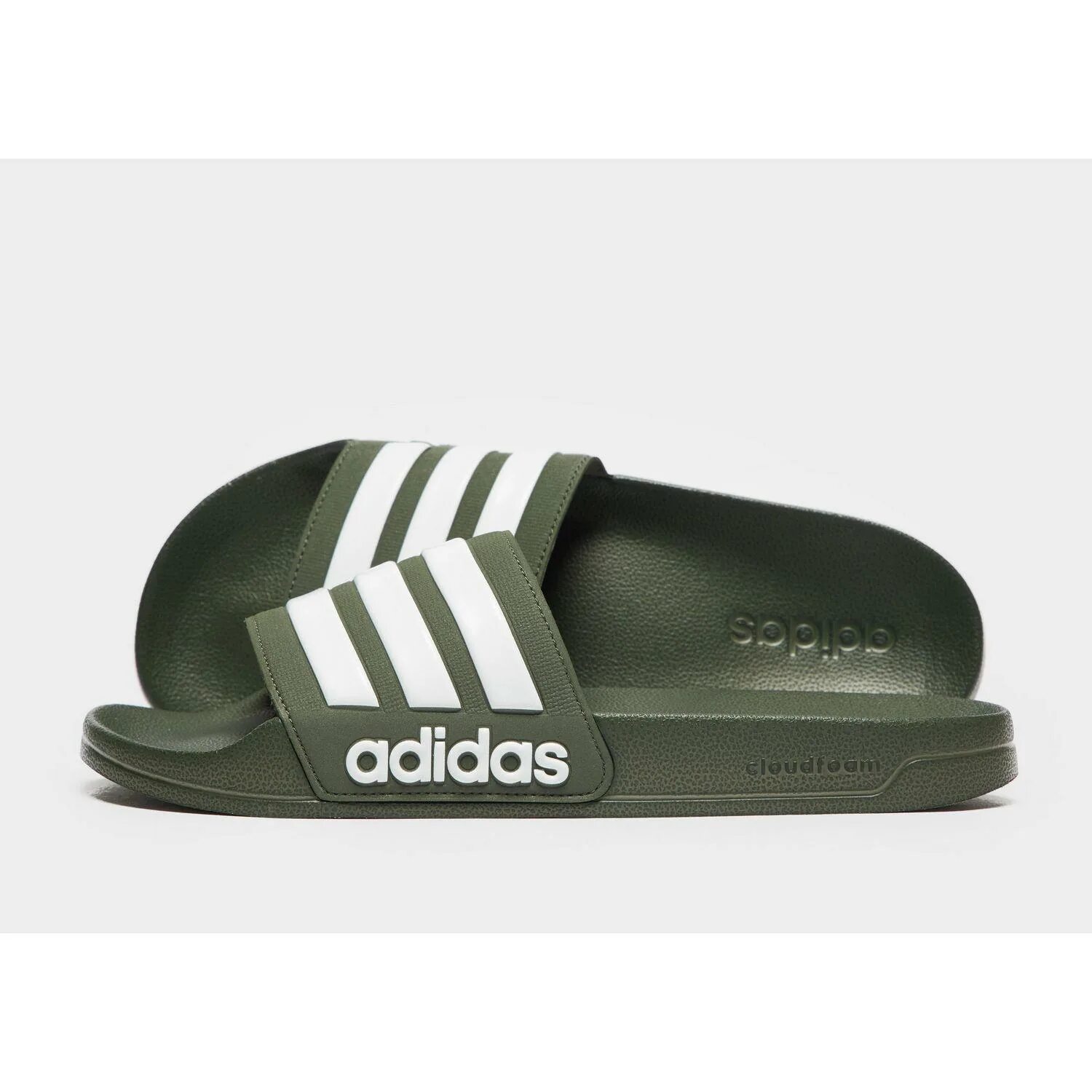 Адидас слайд. Adidas Slippers. Тапочки изики адидас. Тапочки adidas Sportswear.