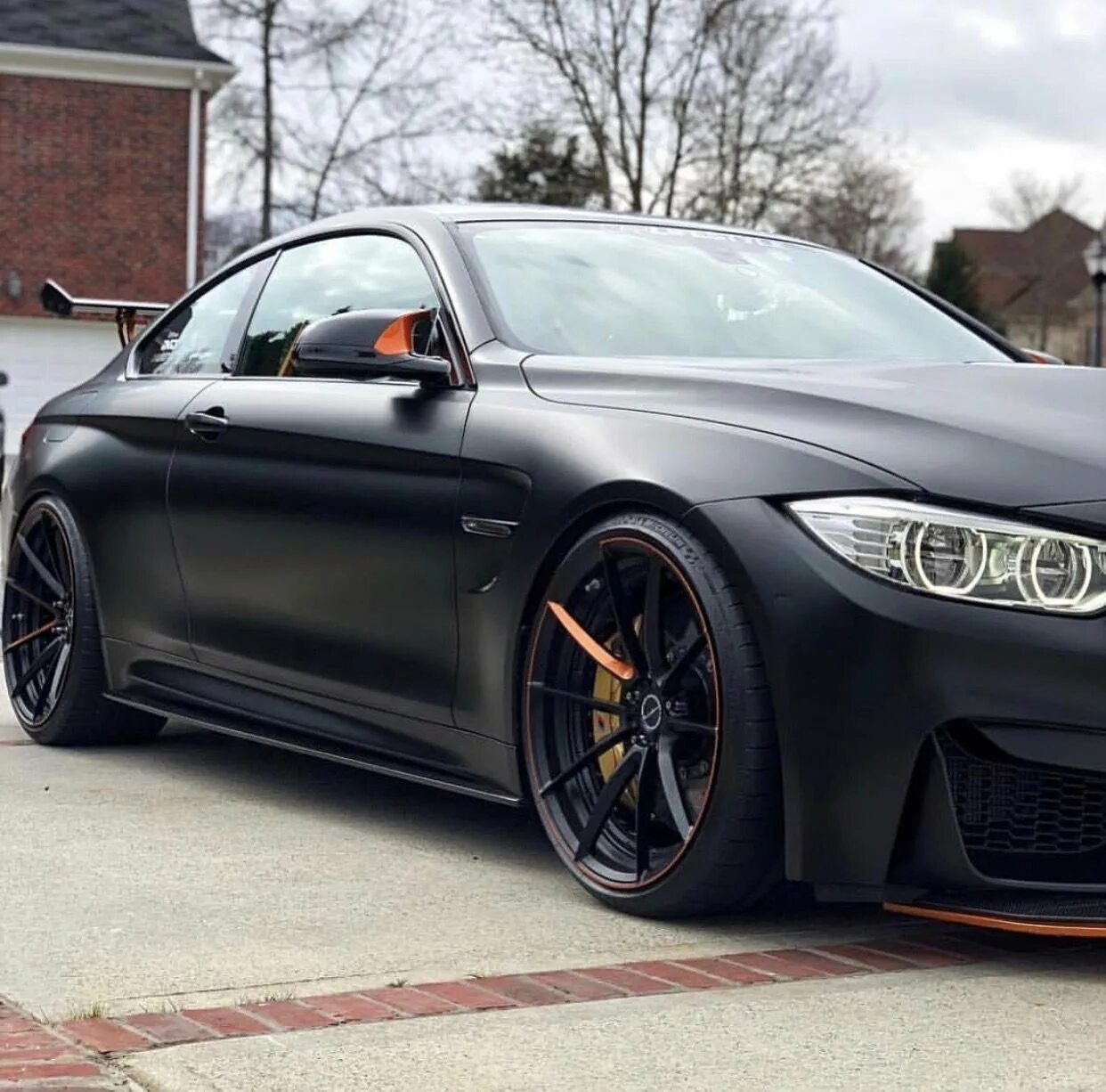 Bmw черная матовая. BMW m4 f82 Black Matte. BMW m5 Matte Black. BMW m4 Black Matte. BMW m4 Black Tuning.