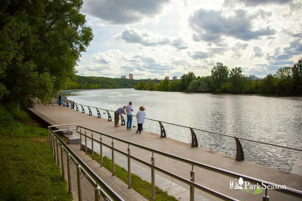 Большой филевский парк. Филёвский парк парк Фили. Парк Фили река. Филевский парк река. Москва река Филевский парк.