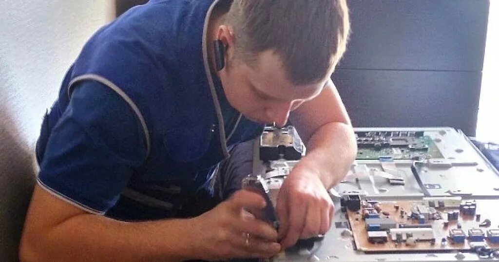 Сервисный инженер домру. Инженер сервис воронеж официальный сайт. Сайт инженер сервис. Сайт инженер сервис. Оборудование в сервисном центре.