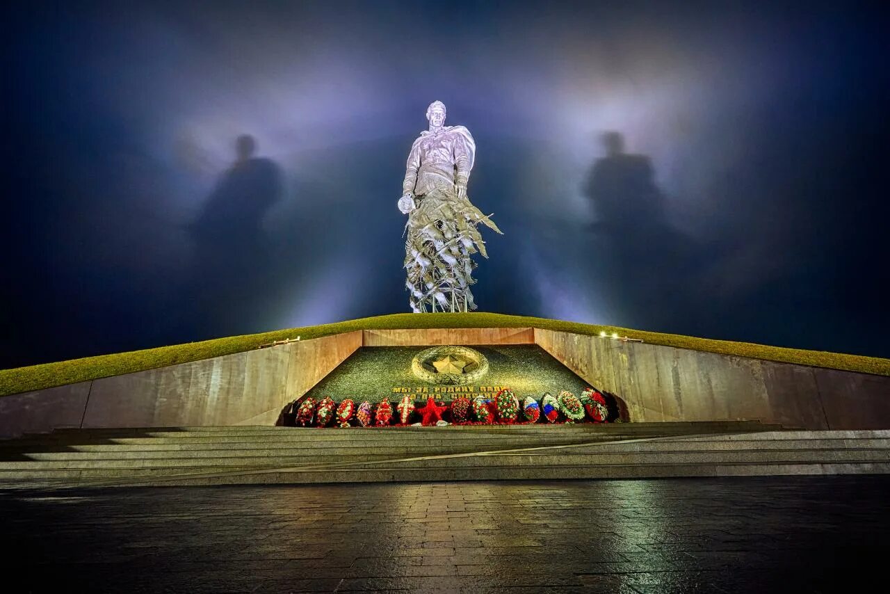 Ржевский мемориал 2025. Ржевский мемориал советскому солдату. мемориальный комплекс советскому солдату подо ржевом. мемориал советскому солдату под ржевом. памятник ржевский мемориал советскому солдату.