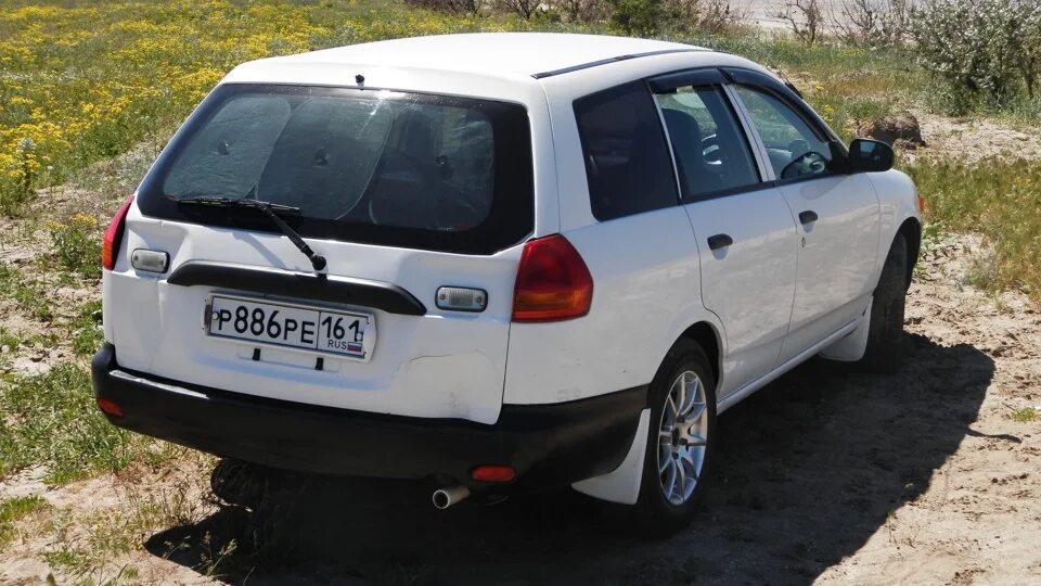 Nissan ad 1999 2002. Ниссан ад 11. Ниссан ад 12. Ниссан ад универсал 2007. Nissan ad y11.