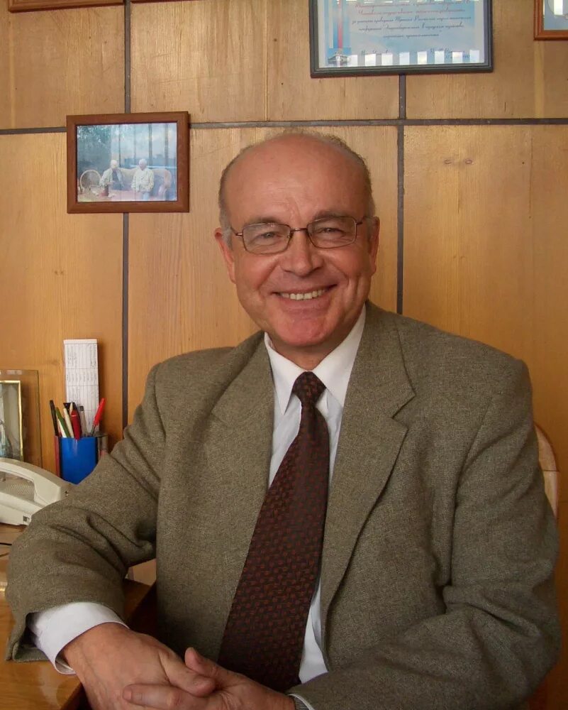 профессор технологических наук. наумов игорь владимирович иркутск ирниту. шарапов ульяновск профессор. профессор технологических наук. молодин сибстрин новосибирск.