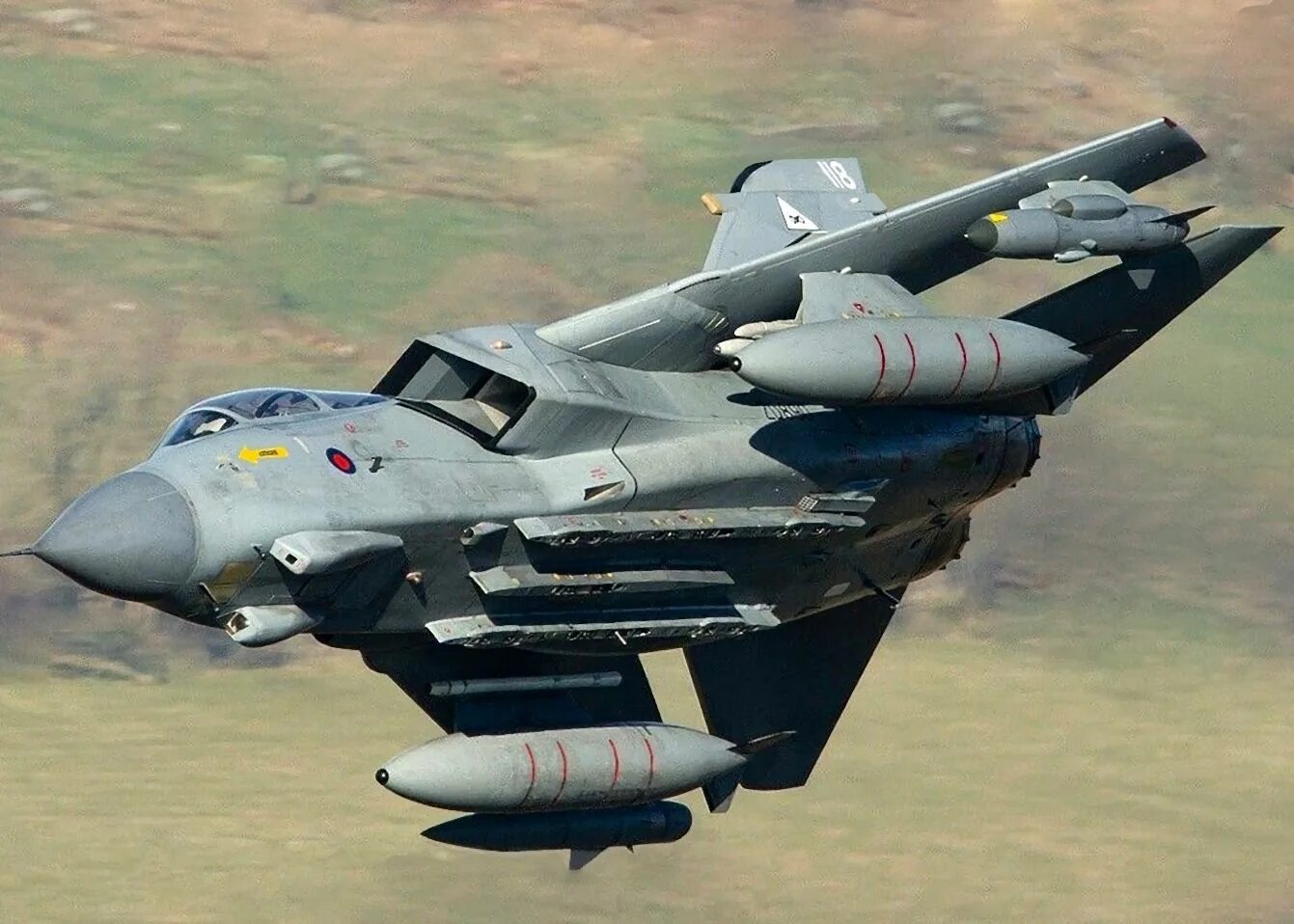 Tornado eos v 2.65. Panavia tornado gr4. самолёт panavia tornado gr4. торнадо» (panavia tornado). tornado ids (gr.1).