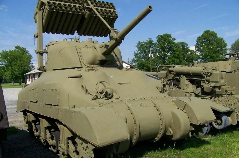 T34 рсзо. Т34 «calliope». Шерман т 34 каллиопе. Танк шерман каллиопа. Рсзо т34 calliope.