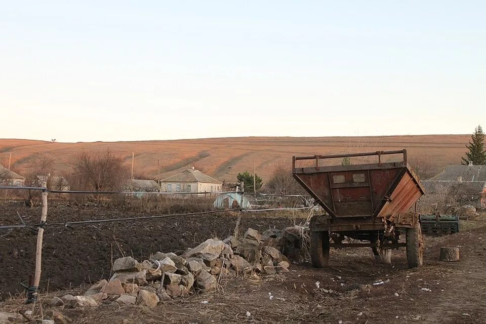 Село Стыла Старобешевский район. Стыла Донецкая область. Обильное (Старобешевский район). Поселок новый свет Донецкая область Старобешевский район.