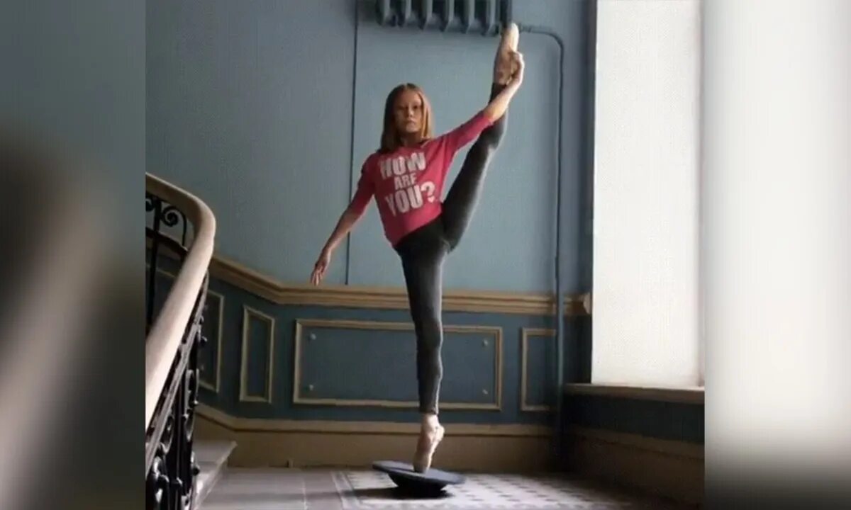 Юная балерина видео