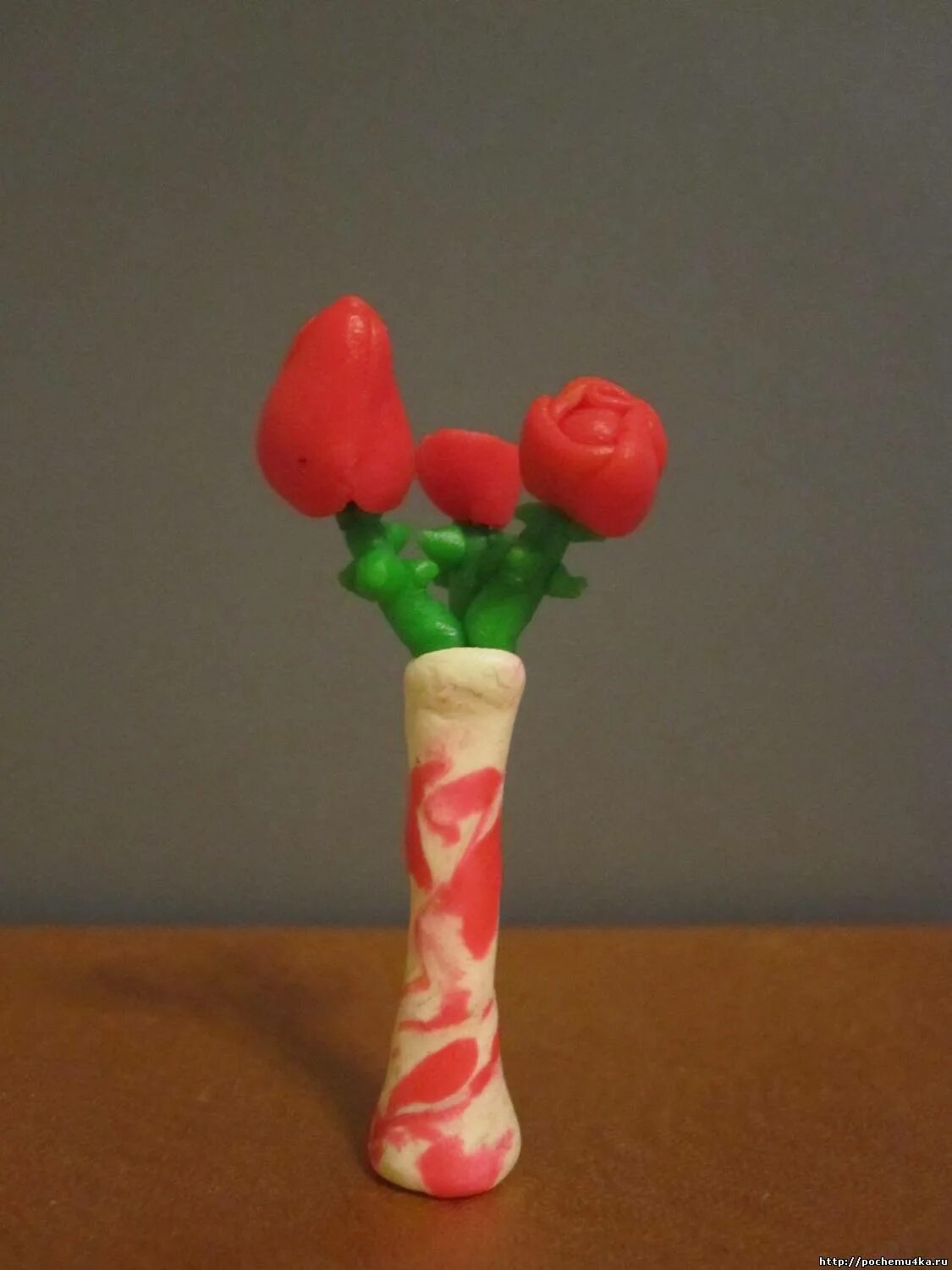 подарок бабушке на день рождения из пластилина. подарок маме из пластилина. подарок бабушке из пластилина. подарок бабушке на день рождения из пластилина. подарок своими руками из пластилина 6абушке.