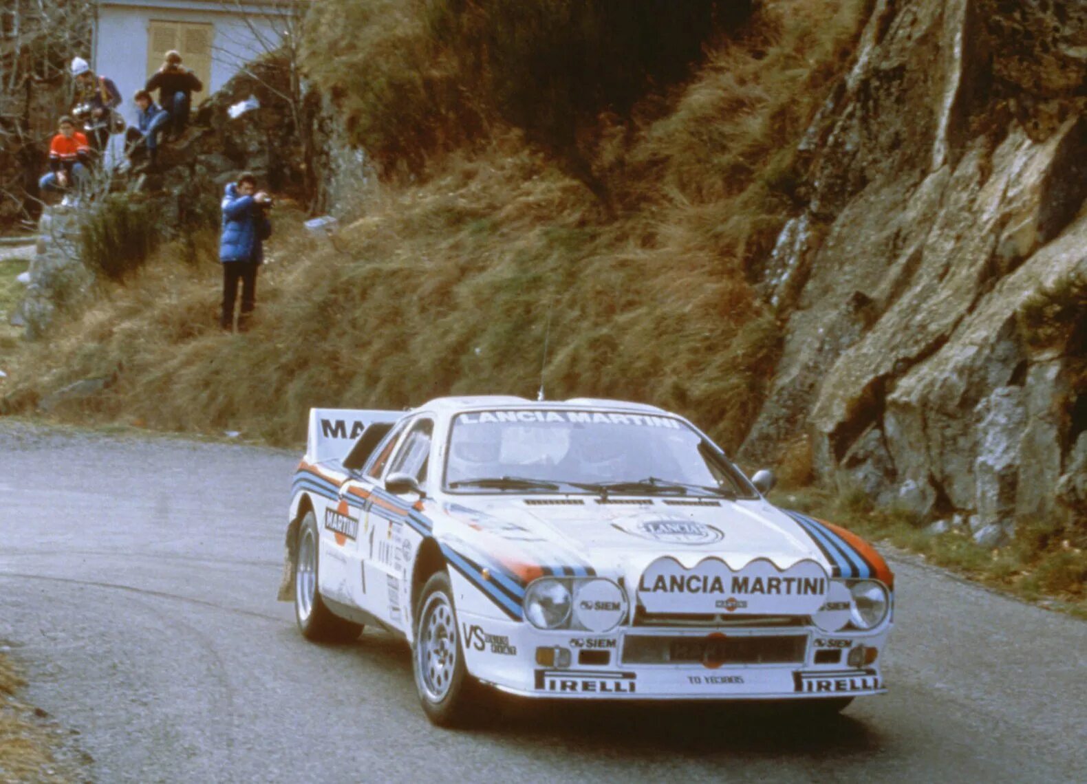 Ралли б. Lancia Rally 037. Lancia 037 ралли. Lancia 037 Group b.