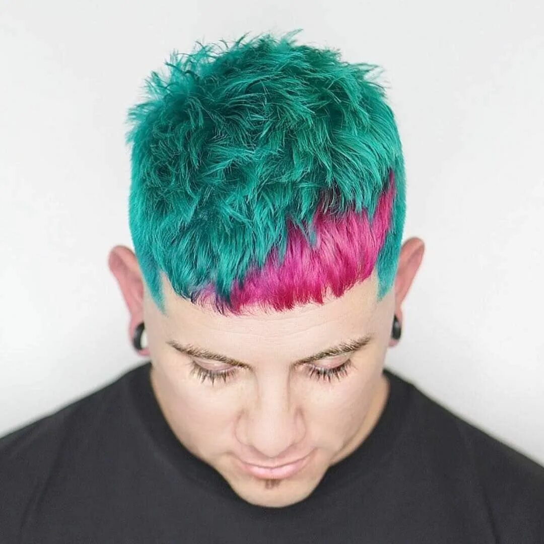 Jarredsbarbers on Instagram: "Model one from my colour and cut demo in Moscow. S