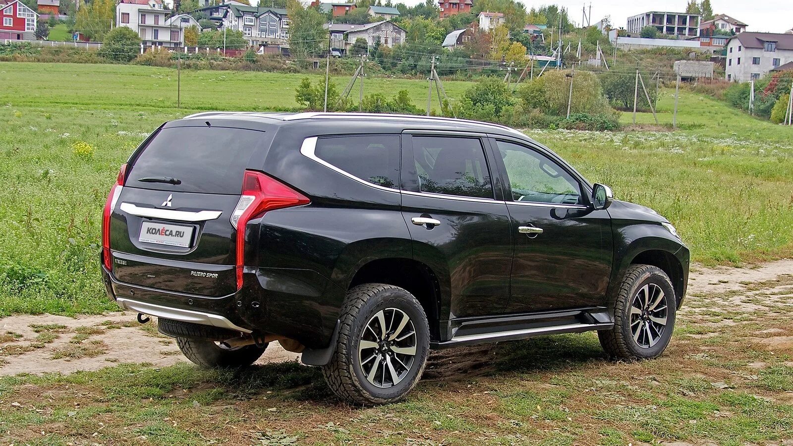 Mitsubishi pajero sport 3 2015. Новый mitsubishi pajero sport. Паджеро спорт 3 расход. Митсубиси паджеро спорт 2 в грязи. Митсубиши паджеро спорт 3.