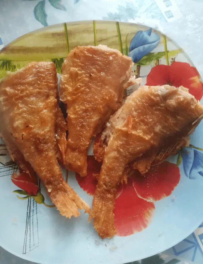 Как пожарить морского окуня