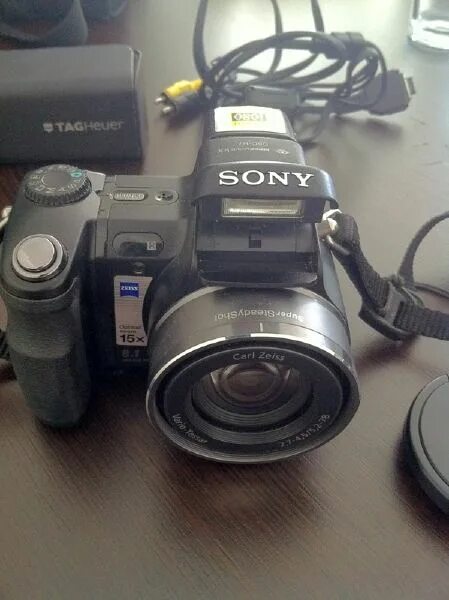 Dsc h3. Фотоаппарат sony dsc-h7. sony dsc-h5 шлейф. водонепроницаемый чехол для sony dsc-h70. sony dsc-h7 зарядное устройство.
