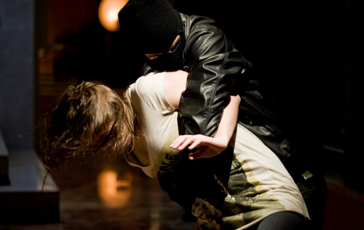 если украли удачу. эфир город набережные челны выпуск от 3. похищение девочек заманили. риз уизерспун страх 1996. страх 1996.