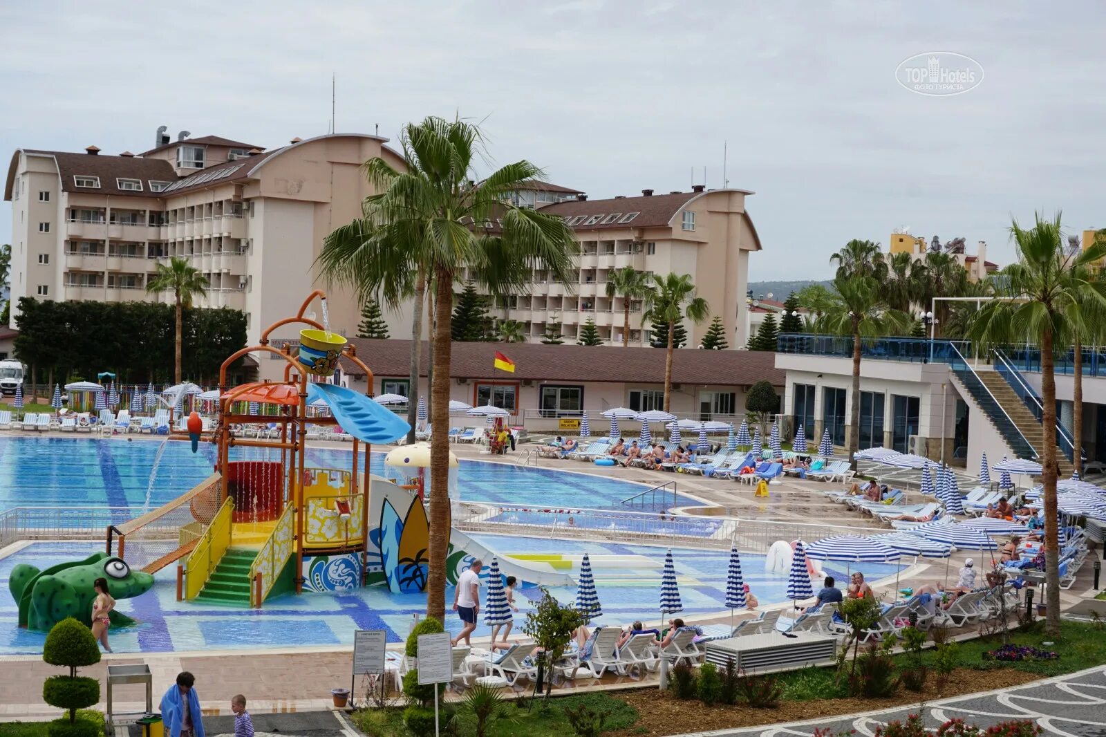 Lonicera world resort. Лонисера 5. Lonicera World Турция. Лонисера Турция 4. Lonicera World 4 Турция Аланья.