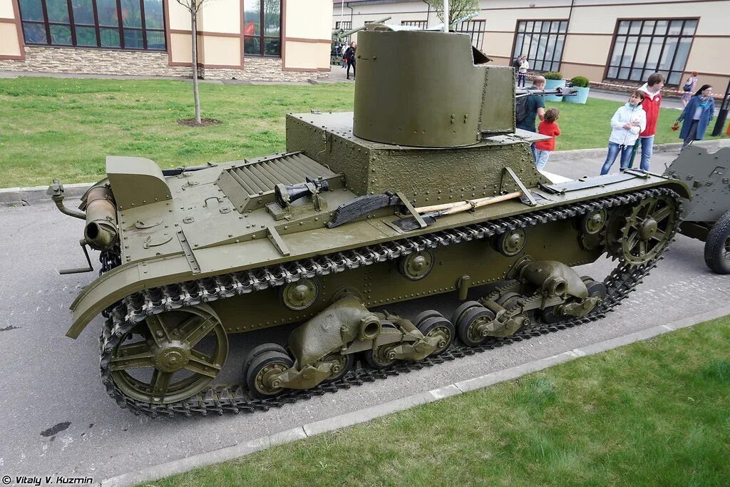 Хт-26 химический огнемётный. Химический танк хт-26. Хт 26. Химический танк хт-26. Химический танк хт-26.