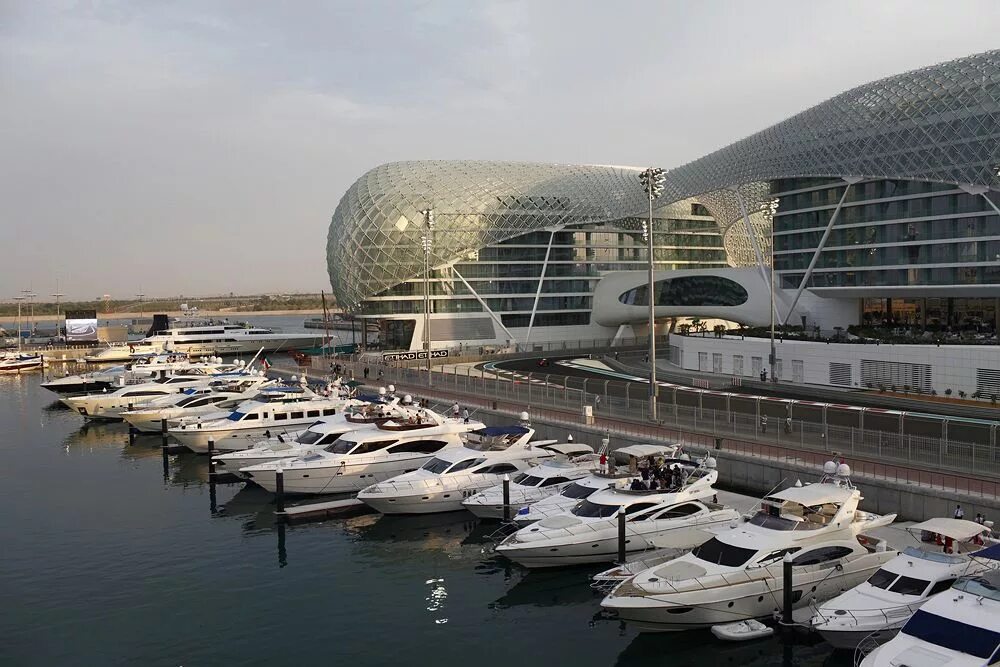 Отель яс. Отель w Abu Dhabi. Остров яс в Абу-Даби. Yas Viceroy в Абу-Даби..