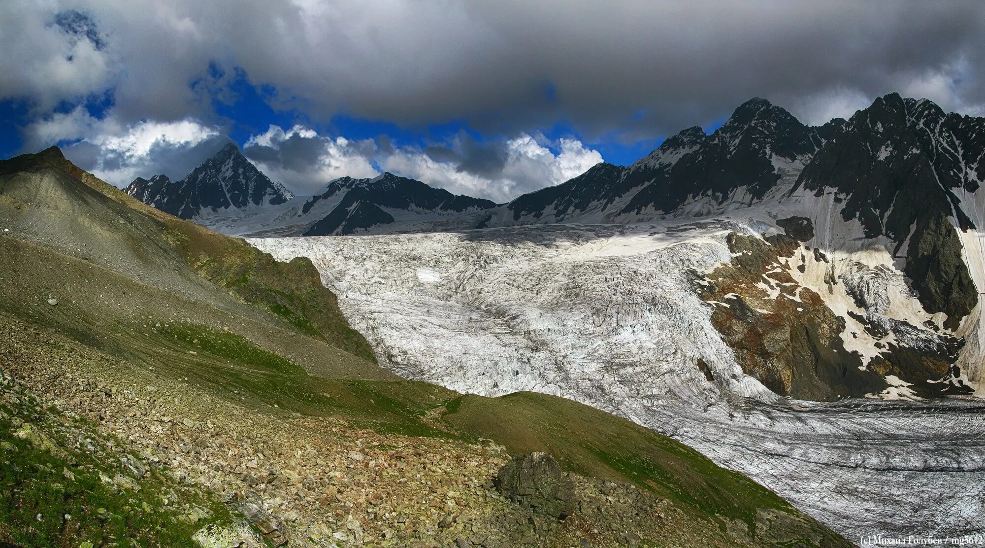 Сванетия Ушба. Сванетия ледник. Горы Сванетии. Кавказские горы (Сванетия).