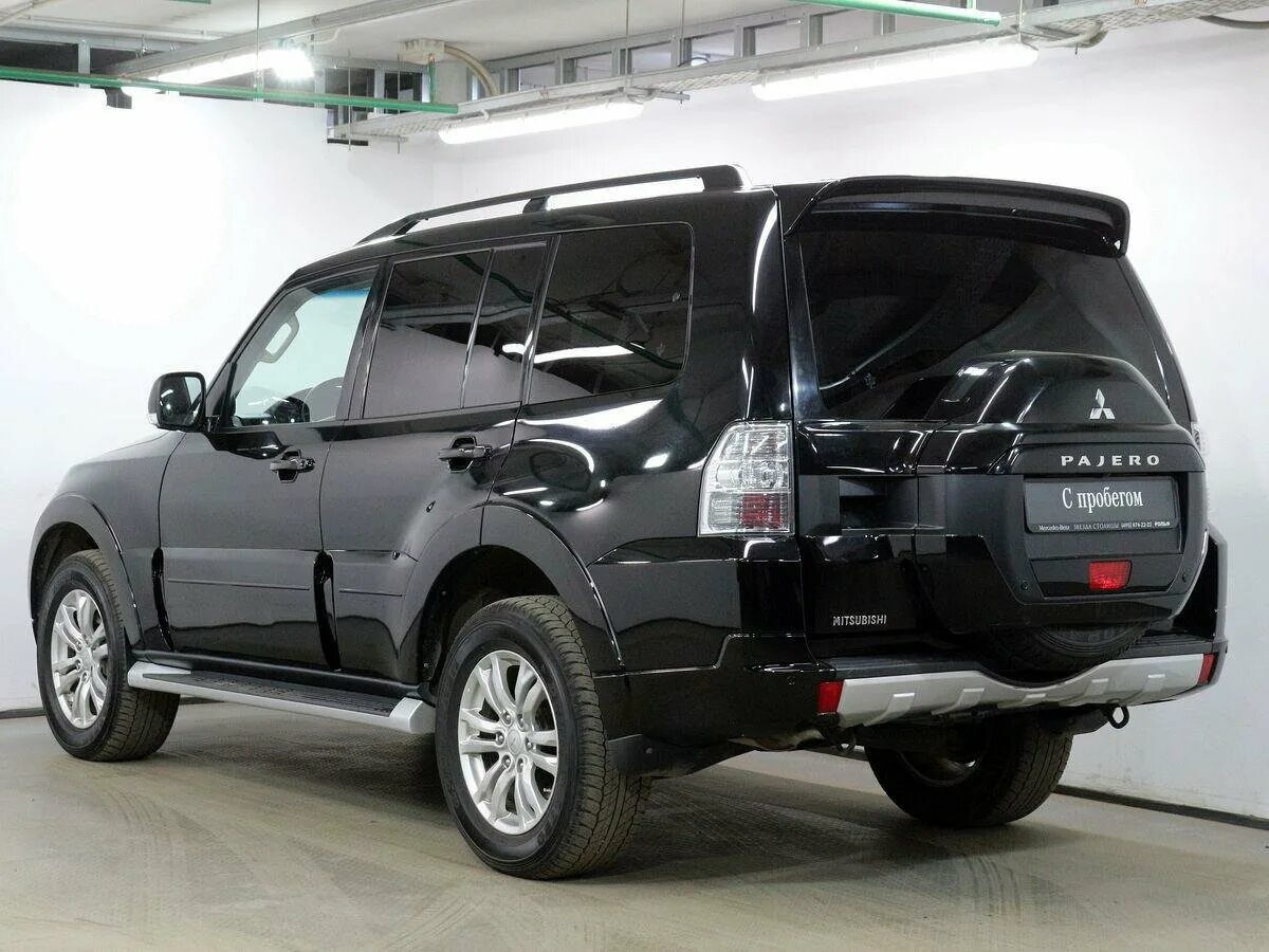 Бензиновые mitsubishi pajero. Mitsubishi Pajero 4. Митсубиси Паджеро 4 2014. Митсубиси Паджеро 4 дизель новый. Паджеро 4 2014 Рестайлинг 4.