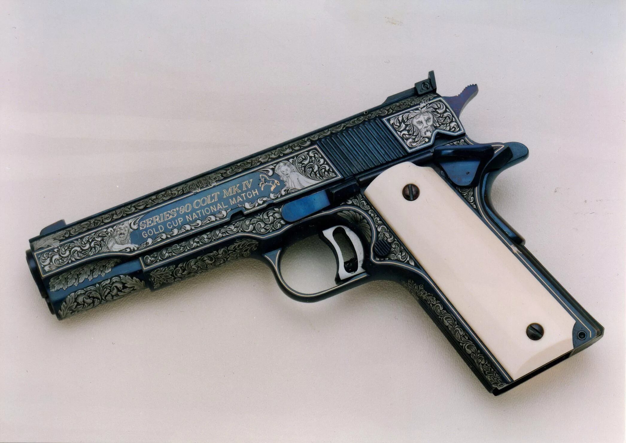 Colt 1911. Глок 1911. Оружие Кольт 1911. Кольт 1911 Эстетика.