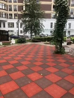 Плитка красная уличная
