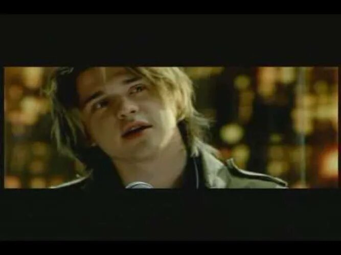 А моя любовь на 25 этаже. Корни 25-й этаж. А моя любовь на 25 этаже. А моя любовь живет на 25 этаже корни. А моя любовь на 25 этаже.