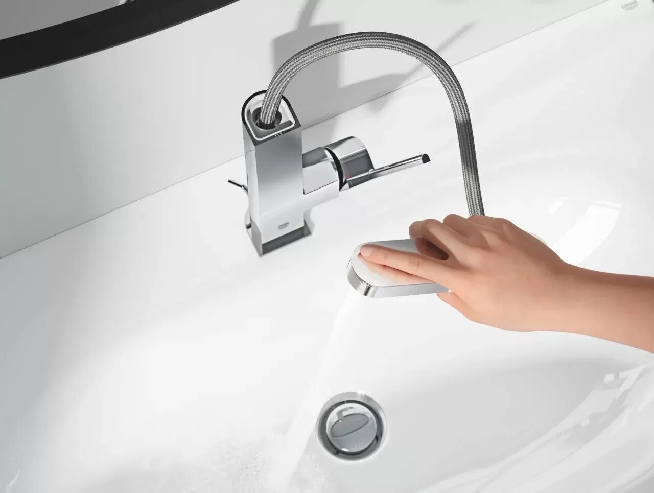 Grohe eurosmart 33265002. Смеситель грох eurostyle. 23262000 grohe euroeco смеситель. Смеситель для раковины hansgrohe metris. 26496000 hansgrohe смеситель.