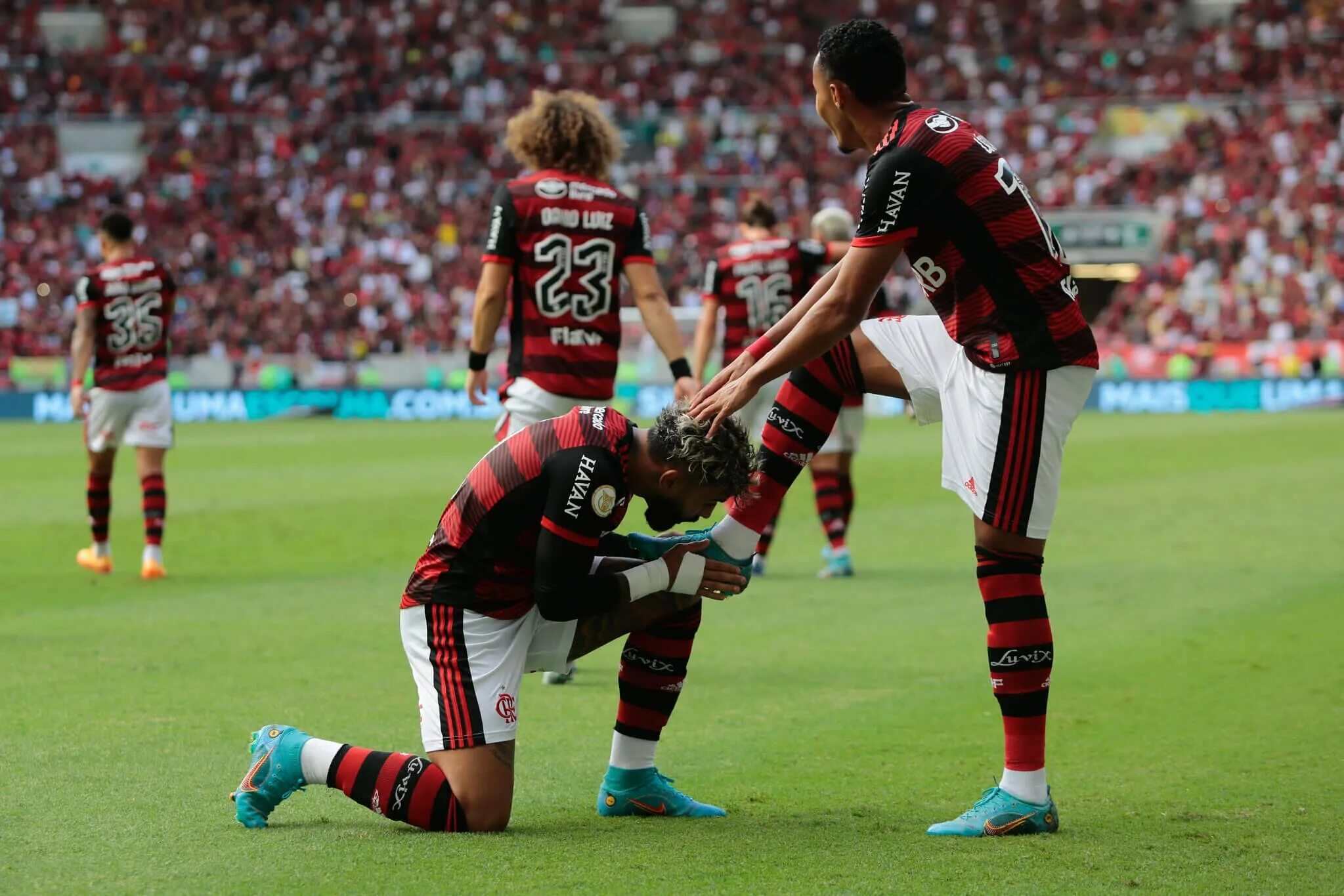 Flamengo Бразилия. Фламенго футбольный. Фламенго футбольный клуб. Фламенго Жувентуде.