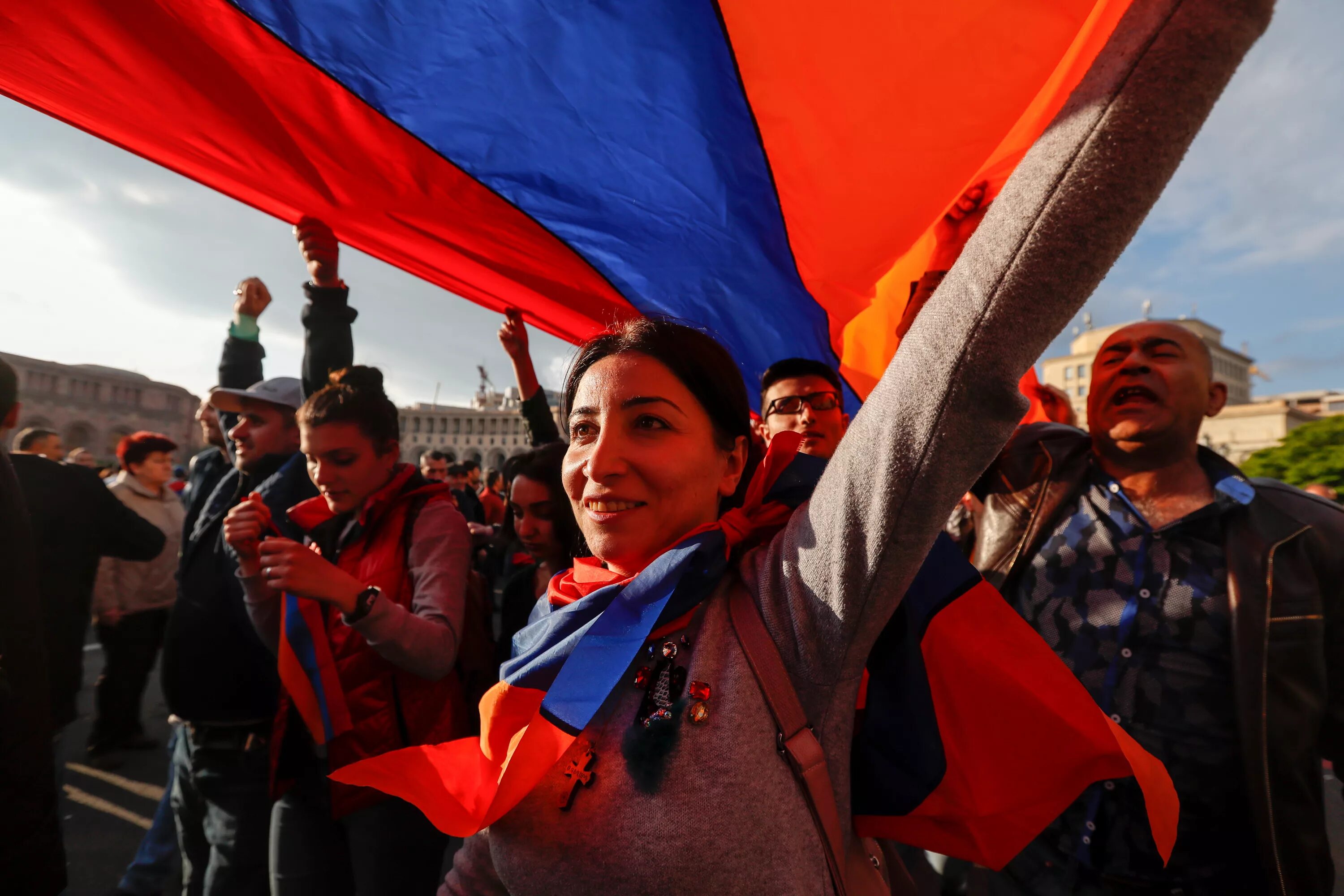 Бархатная революция в Армении 2018. Население Армении. Армения люди. Армянские жители. Жители еревана