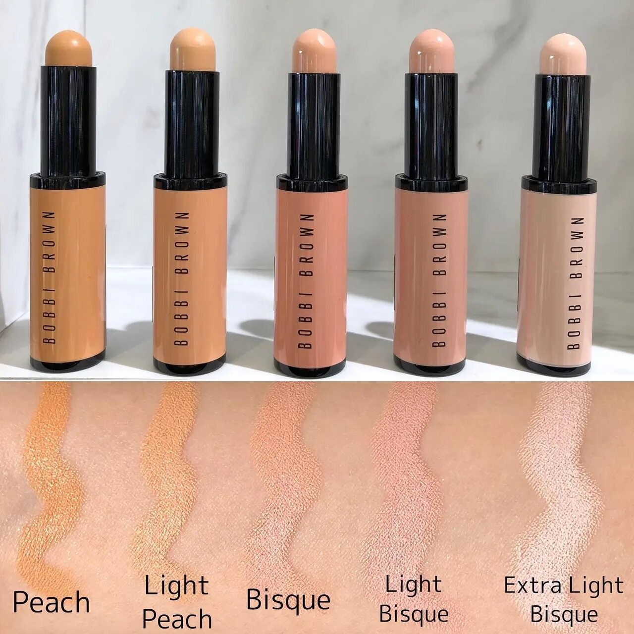 Bobbi brown skin corrector stick. Консилер бобби браун оттенки. bobbi brown skin corrector stick свотчи. bobbi brown skin corrector stick - light peach.