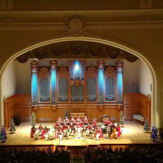 концертхаус вена. большой зал консерватории новый год в вене. билеты новогоднего концерта в вене. московская консерватория большой зал амфитеатр. новый год в вене большой зал консерватории.