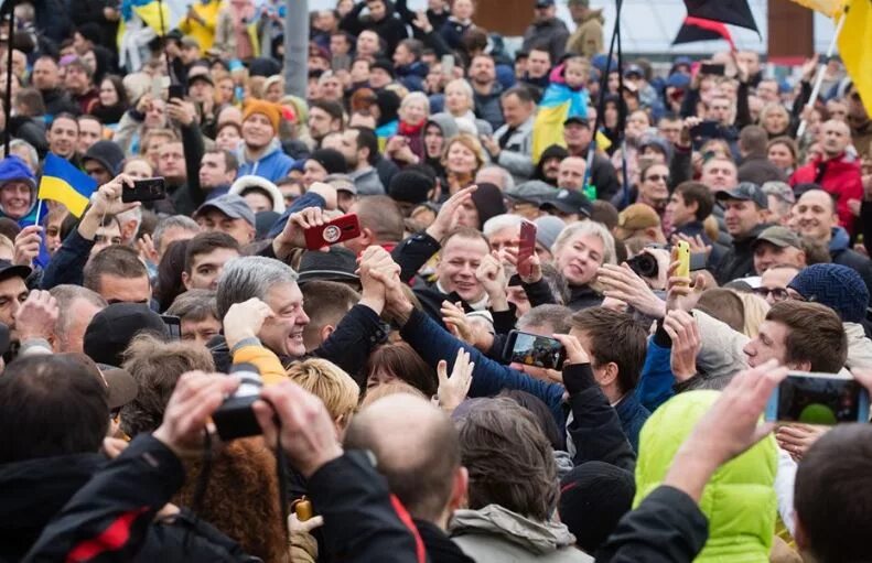 23 февраля донбасс. Последние новости с украины к этому часу. Украинский митинг. Последние новости с украины к этому часу. День соборности.