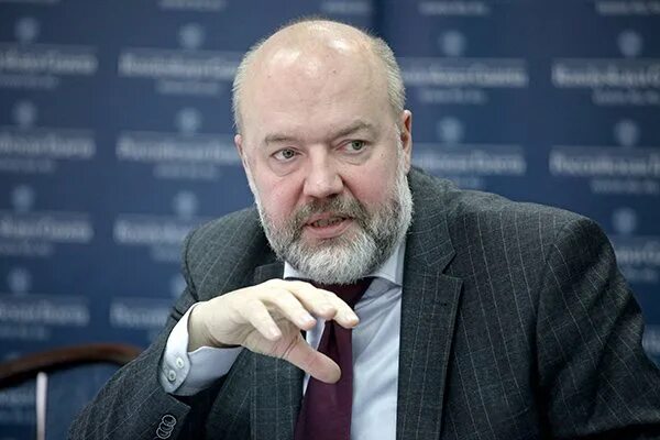 Павел Крашенинников презентовал в Екатеринбурге книгу об истории права военного 
