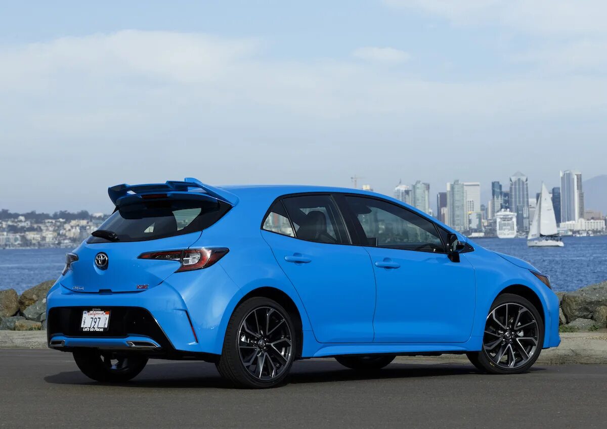 Хэтчбеки 2019 года. Toyota Corolla Hatchback 2019. Тойота Королла XSE 2019. Toyota Corolla Hatchback 2020. Toyota Corolla 2020 хэтчбек.